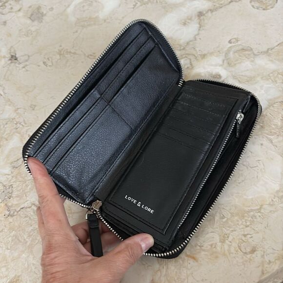 Love & Lore Eden Continental Wallet Black - Picture 9 of 13
